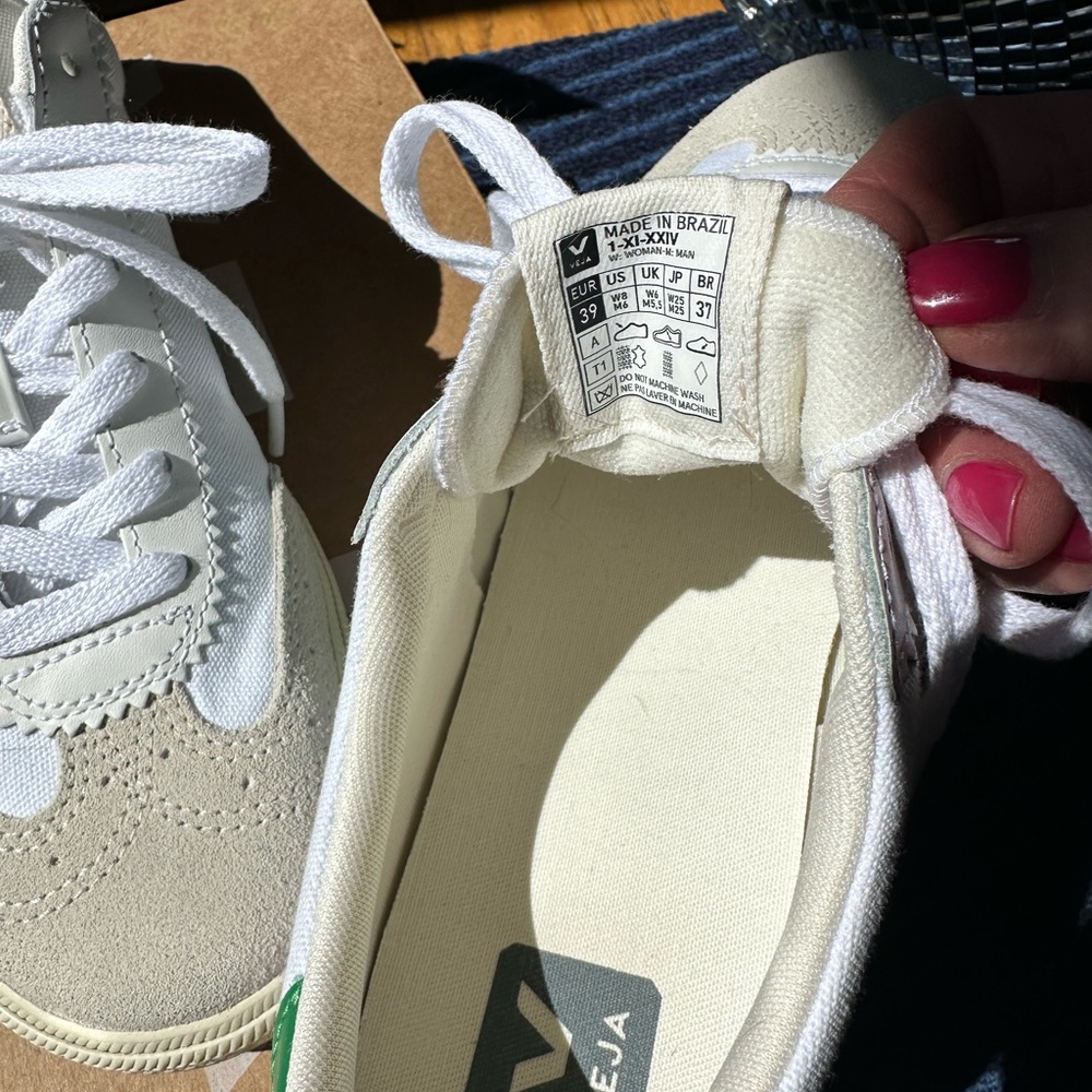 Veja White and Green Women's Sneakers - Picture 10 of 14